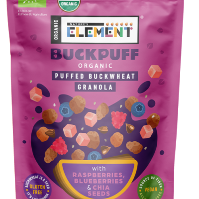 Organic puffed buckwheat granola with forest berries